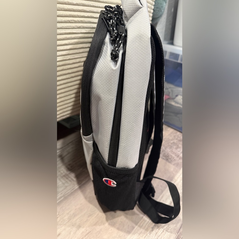NWOT Champion Center Backpack - Medium Gray - Picture 5 of 13